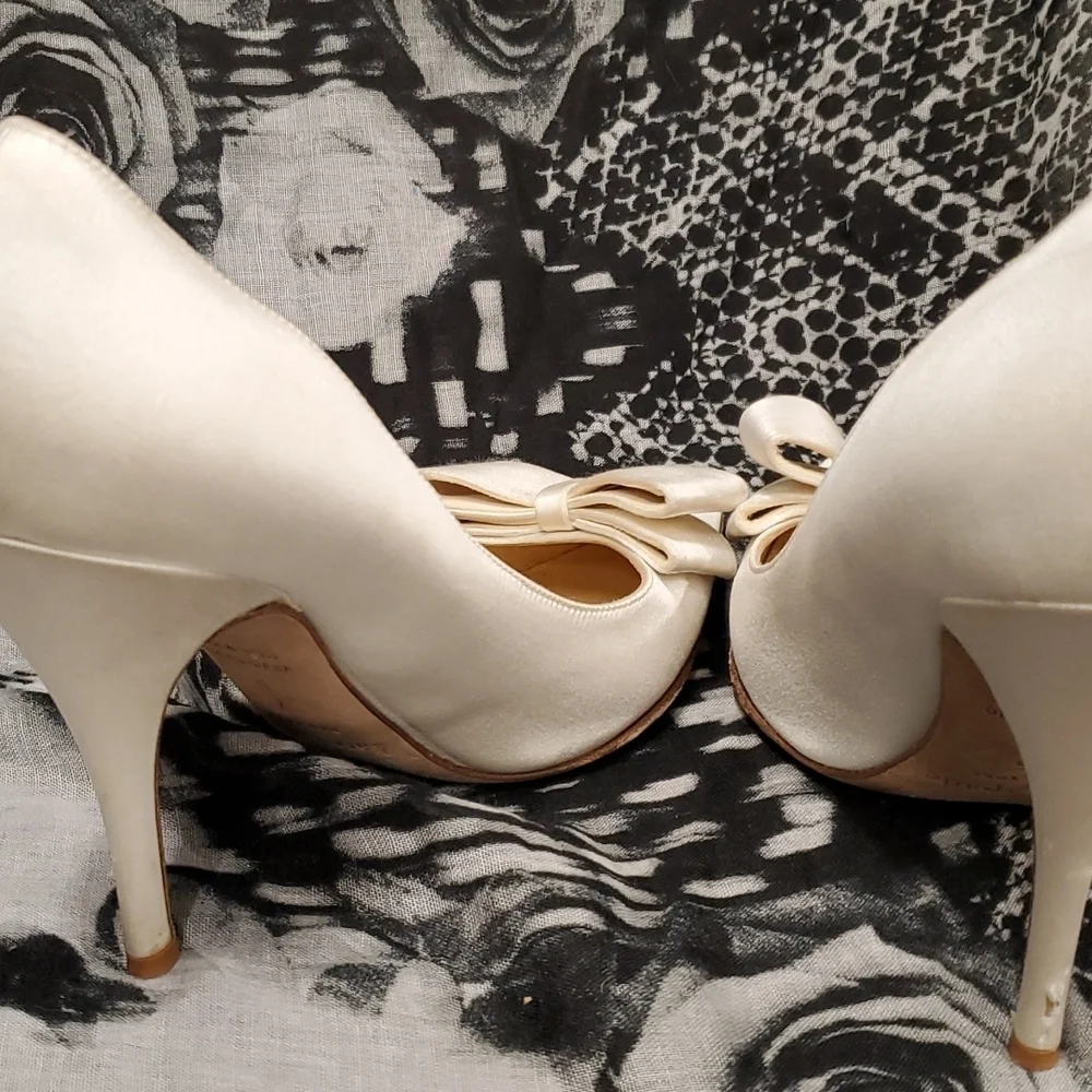 Kate Spade Bow Heels SZ 7
